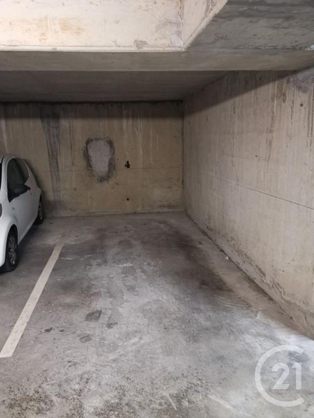 parking à louer - 10.0 m2 - LE BLANC MESNIL - 93 - ILE-DE-FRANCE - Century 21 Pierrimo