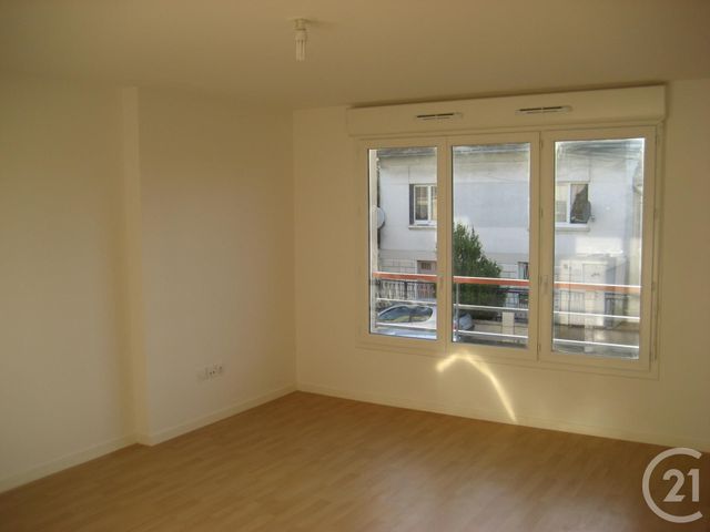 Appartement F1 à louer - 1 pièce - 28.45 m2 - LE BLANC MESNIL - 93 - ILE-DE-FRANCE - Century 21 Pierrimo