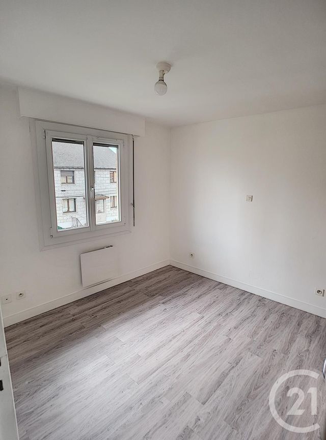 Appartement F2 à louer - 2 pièces - 36.44 m2 - DRANCY - 93 - ILE-DE-FRANCE - Century 21 Pierrimo